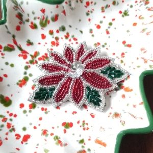 Vintage Christmas brooch